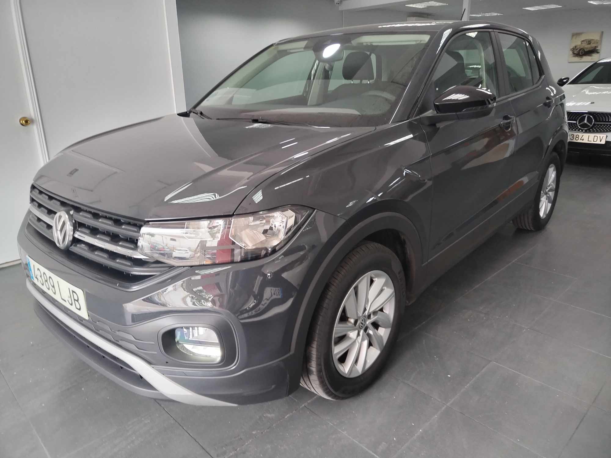 VOLKSWAGEN  T-cross 2020 diésel en venta en Jerez de la Frontera