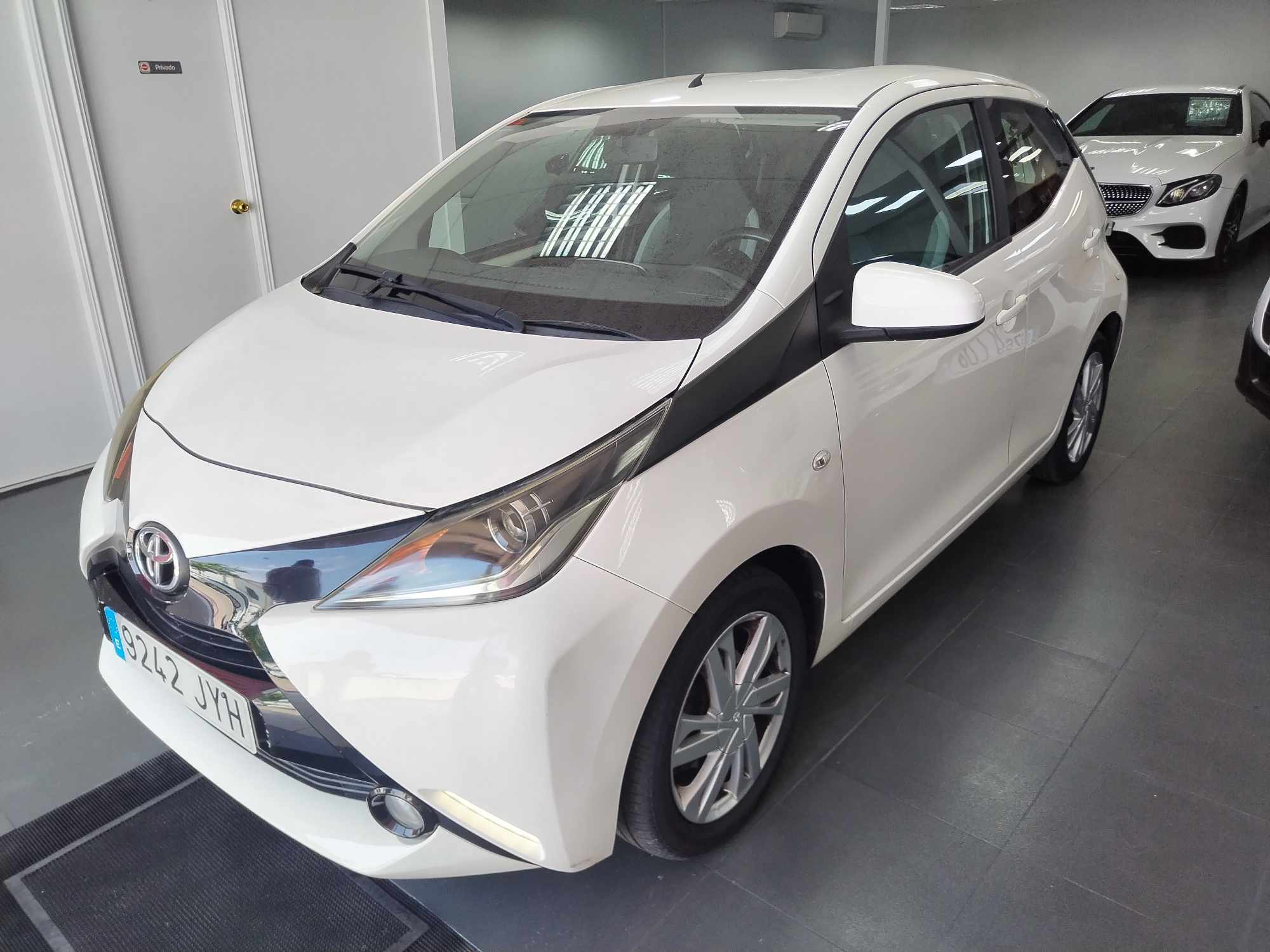 TOYOTA Aygo 2017 gasolina en venta en Jerez de la Frontera