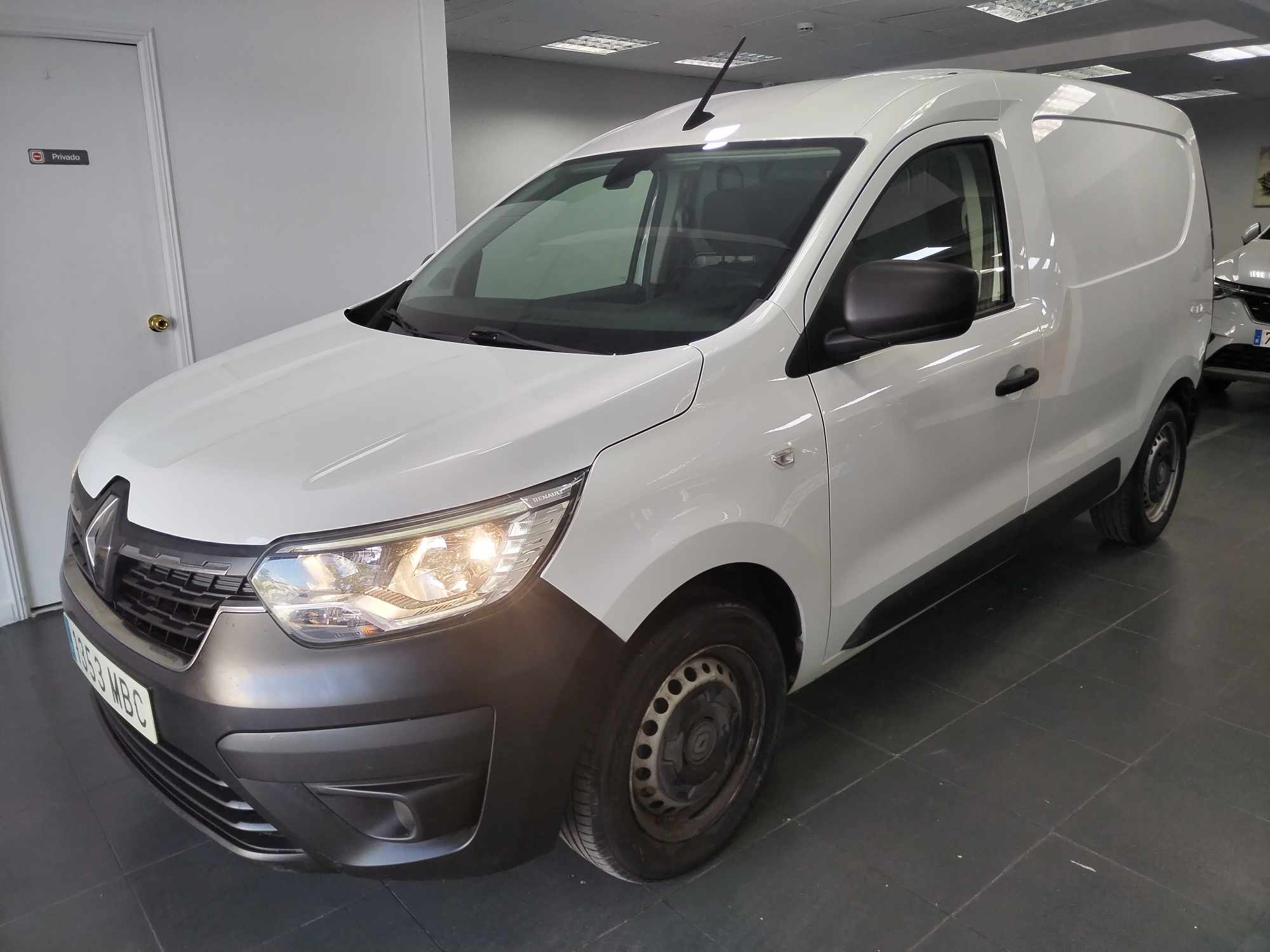 RENAULT KANGOO EXPRESS 2022 diésel en venta en Jerez de la Frontera